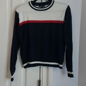 Forever 21 Sweater Jersey Style